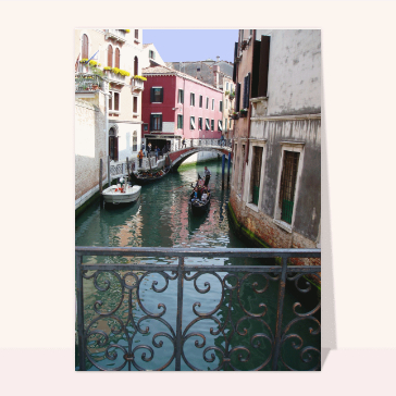 Carte postale Italie : Venise vue sur l'eau