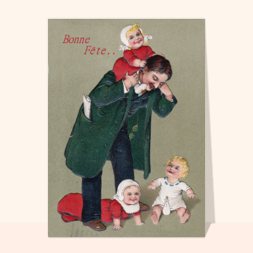 Petite fille sur les épaules de papa