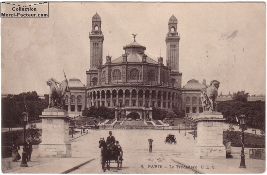 Envoyer une carte postale ancienne de Paris ancien Trocadero en 1911