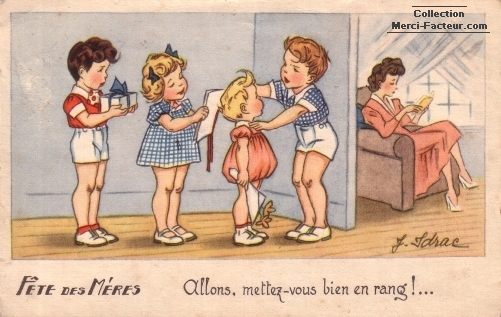 Enfants bien en rang pour souhaite une bonne fête des mères